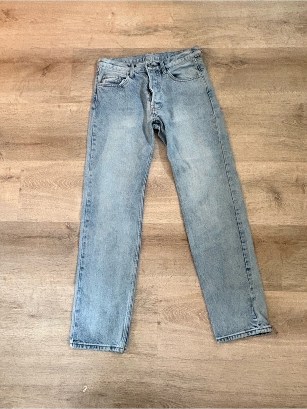 Brandy Melville Light Wash Straight Leg Jeans